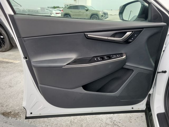 2026 Kia EV6 Wind