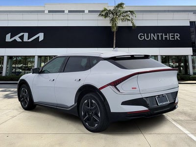 2026 Kia EV6 Wind