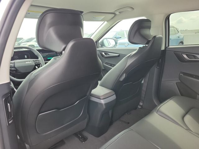 2026 Kia EV6 Wind