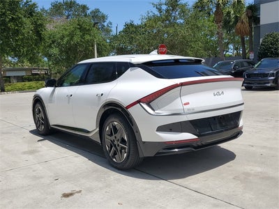 2025 Kia EV6 Light