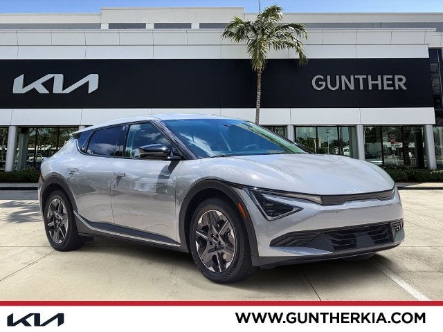 2026 Kia EV6 Light