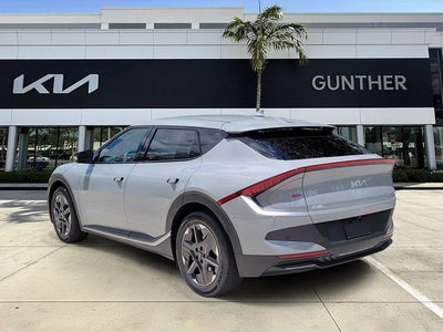2026 Kia EV6 Wind