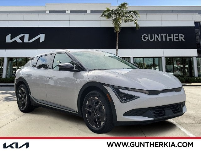 2026 Kia EV6 Light