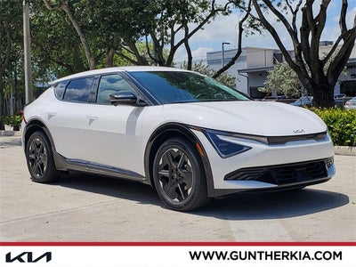 2025 Kia EV6 Wind