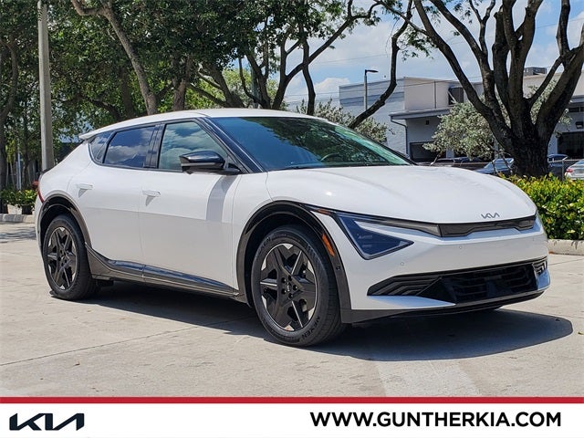 2025 Kia EV6 Wind