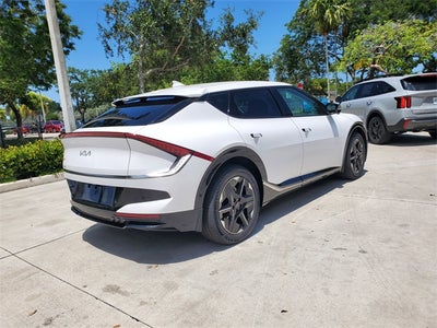 2025 Kia EV6 Wind