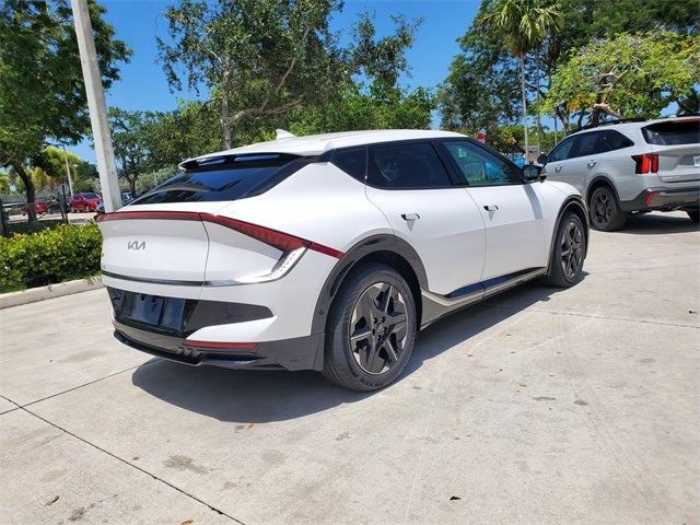 2025 Kia EV6 Wind