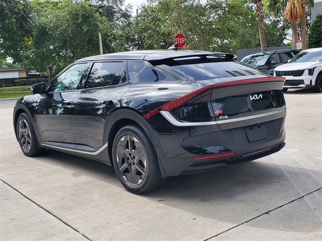 2025 Kia EV6 Light