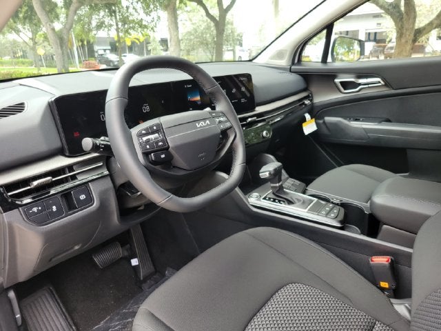 2027 Kia Sportage LX