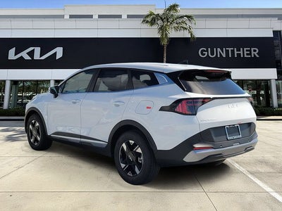 2027 Kia Sportage LX