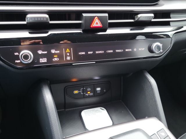 2027 Kia Sportage EX
