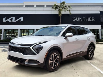 2025 Kia Sportage EX