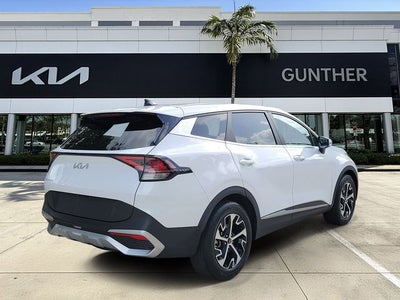 2024 Kia Sportage EX