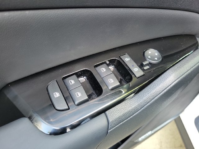 2025 Kia Sportage SX