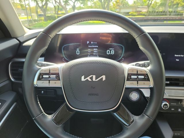 2024 Kia Telluride LX