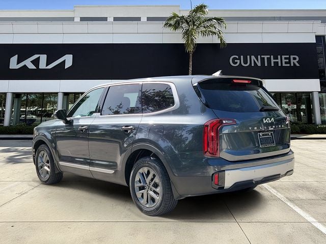 2024 Kia Telluride LX