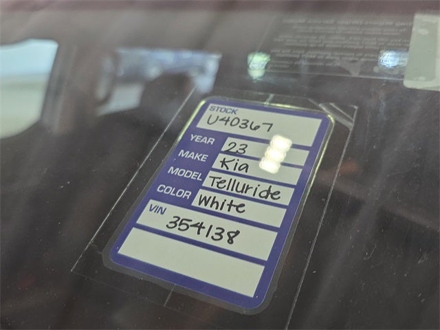 2023 Kia Telluride LX