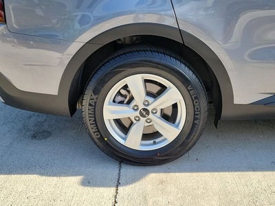 2024 Kia Sorento LX