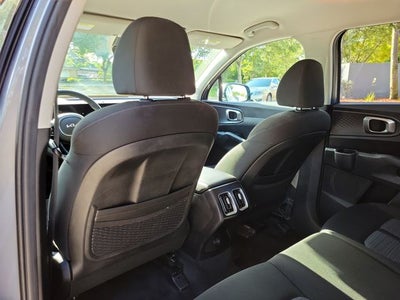 2024 Kia Sorento LX