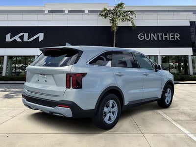 2026 Kia Sorento LX