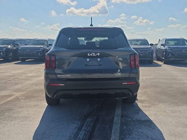 2023 Kia Sorento LX