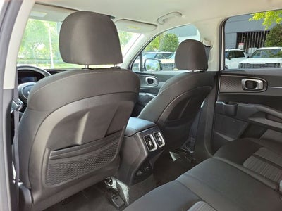 2023 Kia Sorento LX