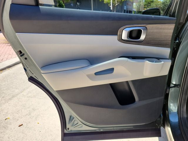 2023 Kia Sorento X-Line EX
