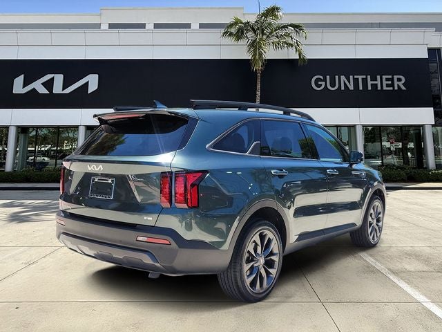 2023 Kia Sorento X-Line EX