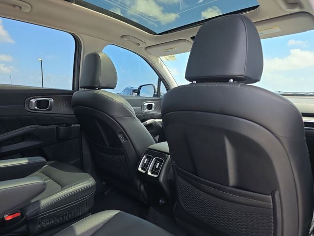 2025 Kia Sorento SX