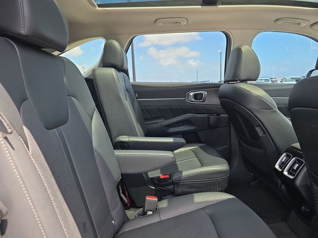 2025 Kia Sorento SX