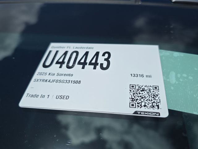2025 Kia Sorento SX