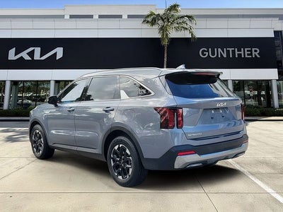 2024 Kia Sorento S