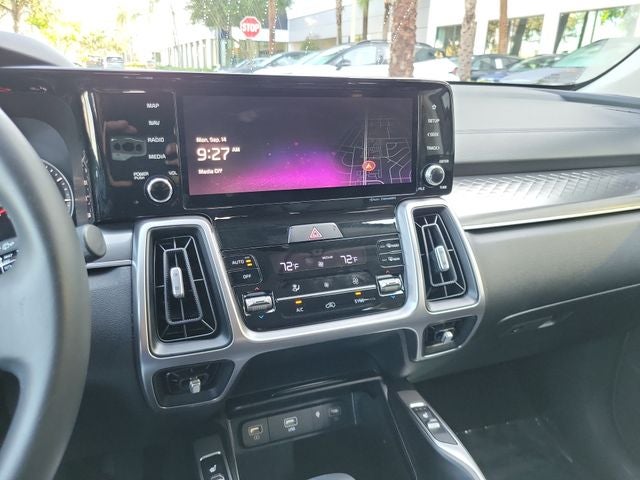 2023 Kia Sorento S