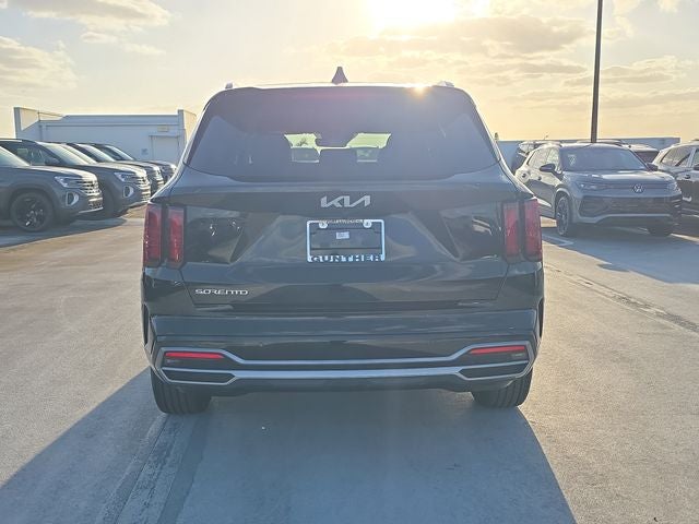 2023 Kia Sorento S