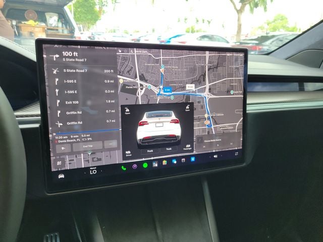2022 Tesla Model X Plaid