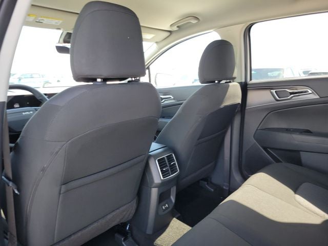 2027 Kia Sportage Hybrid LX