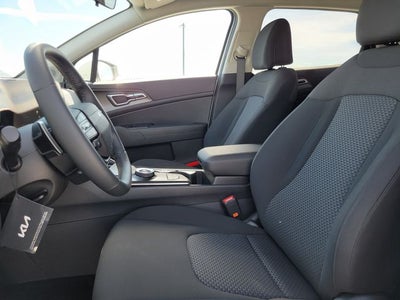 2027 Kia Sportage Hybrid LX