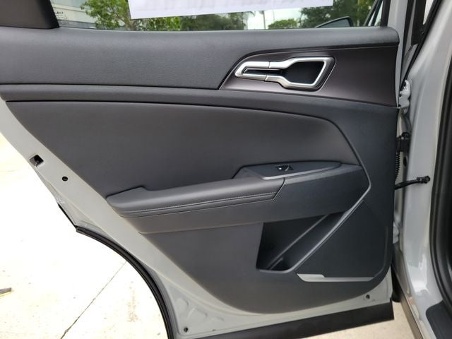 2027 Kia Sportage Hybrid EX