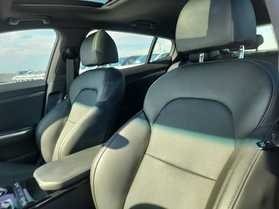 2023 Kia Stinger GT-Line