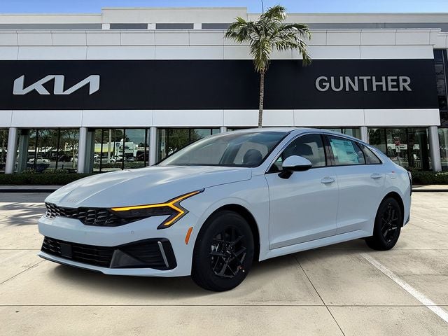 2026 Kia K5 LXS