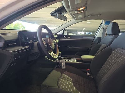2026 Kia K5 LXS