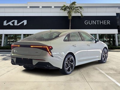 2026 Kia K5 GT-Line