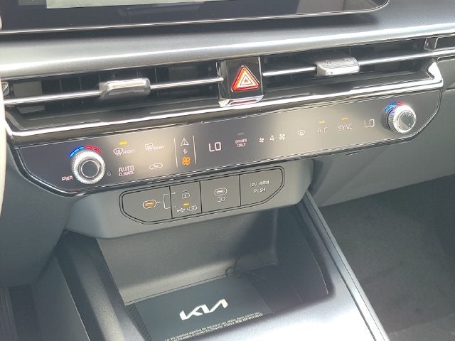 2027 Kia Niro LX