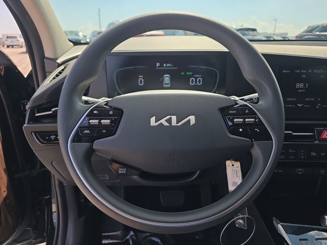 2025 Kia Niro LX