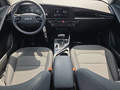 2025 Kia Niro LX