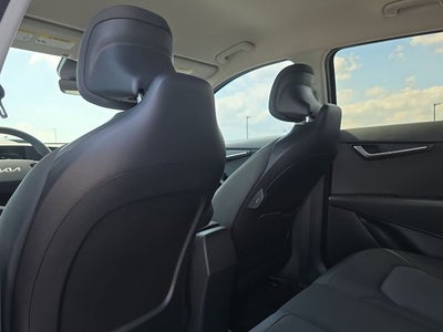 2025 Kia Niro LX