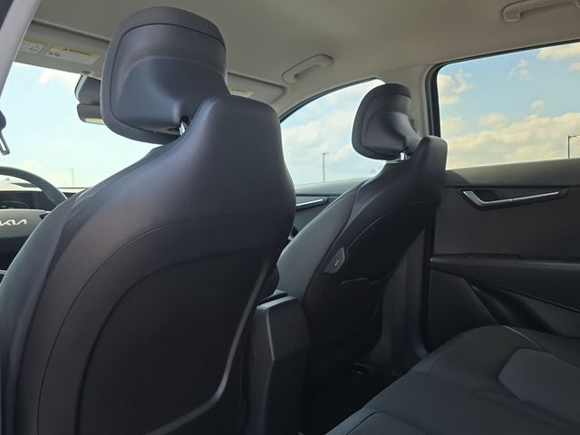 2025 Kia Niro LX