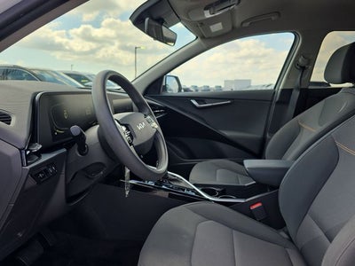 2024 Kia Niro LX