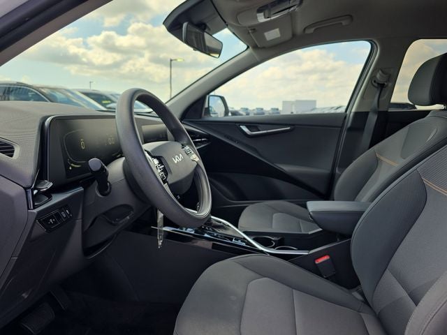 2024 Kia Niro LX