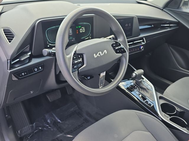 2024 Kia Niro LX